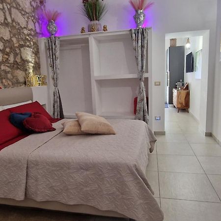 Dimora Diaz 23A Apartment Syracuse Bagian luar foto